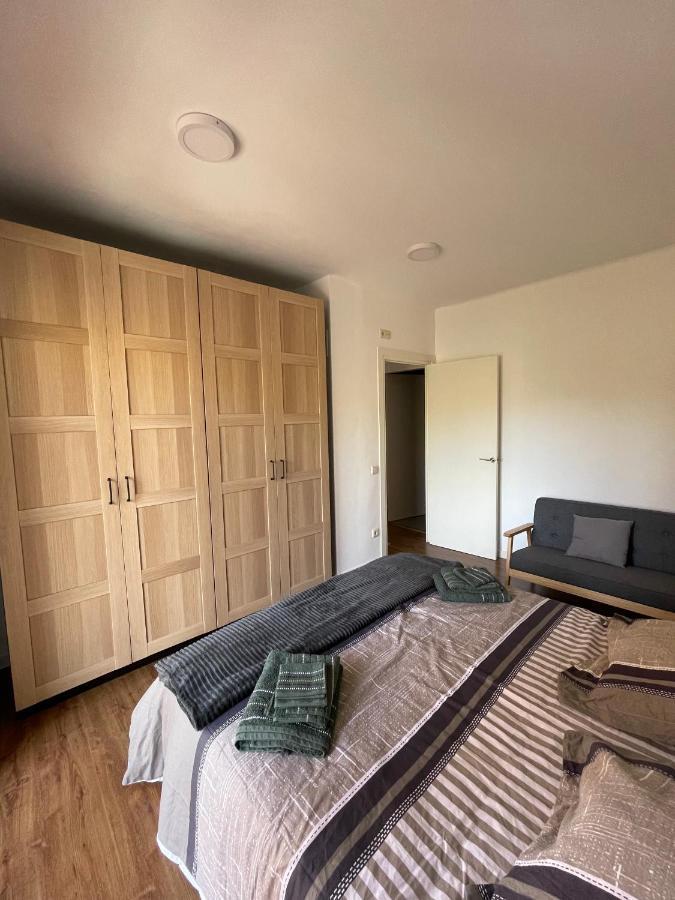 Apartamento Centrico En Berga - Alberga Luaran gambar